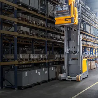 Узкопроходный штабелер-комплектовщик EKX 410/ 412/ 514/ 516k/ 516