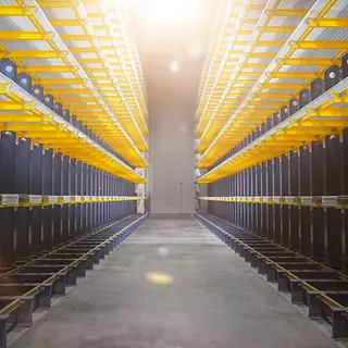 Консольные стеллажи
