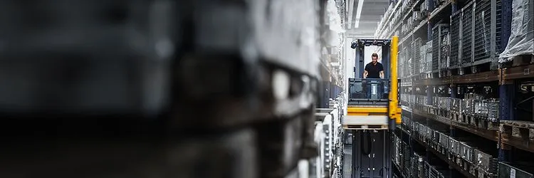 Узкопроходный штабелер-комплектовщик EKX 410/ 412/ 514/ 516k/ 516
